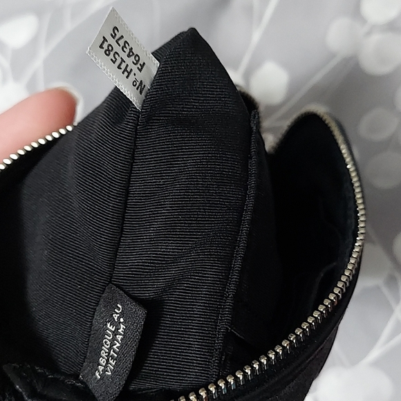 SOLD Coach Black Signature Print Wristlet - Picture 5 of 5